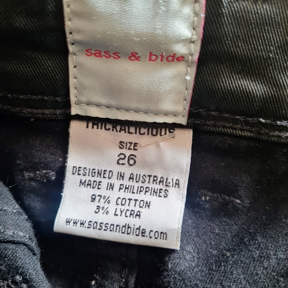 Women's size 26 'SASS & BIDE' Gorgeous black waxed trickalicious jeans - EUC - Picture 8 of 8